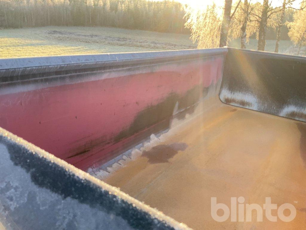 Camión multibasculante SCANIA R520LB8X4*4HNB