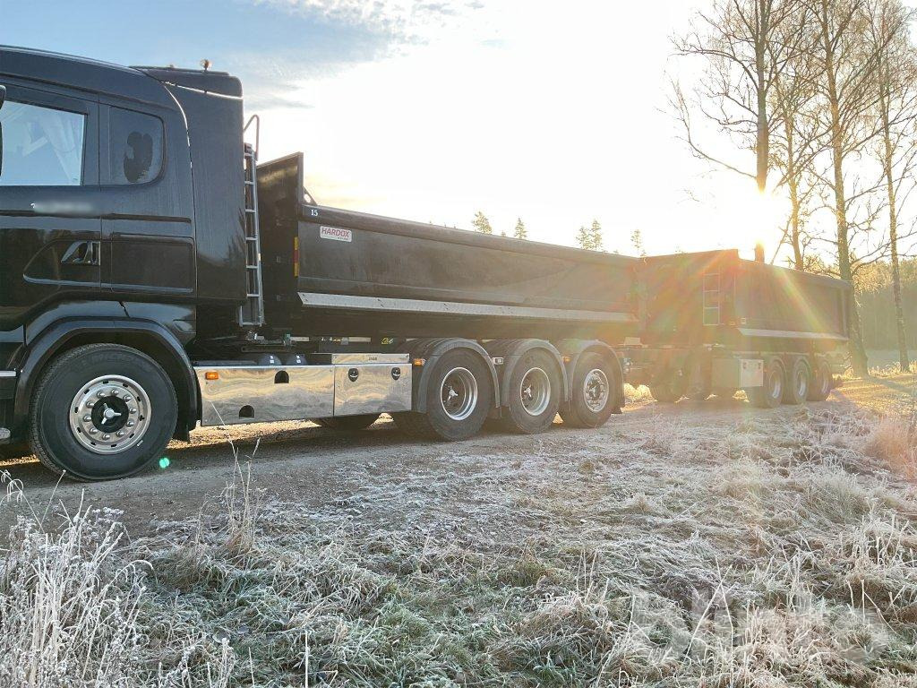 Camión multibasculante SCANIA R520LB8X4*4HNB