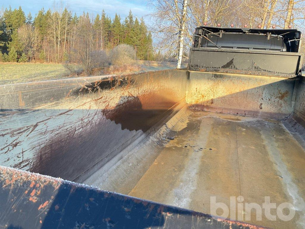 Camión multibasculante SCANIA R520LB8X4*4HNB