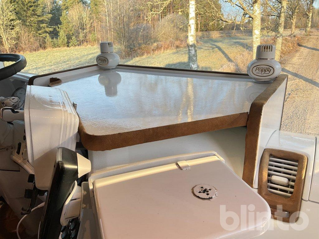 Camión multibasculante SCANIA R520LB8X4*4HNB