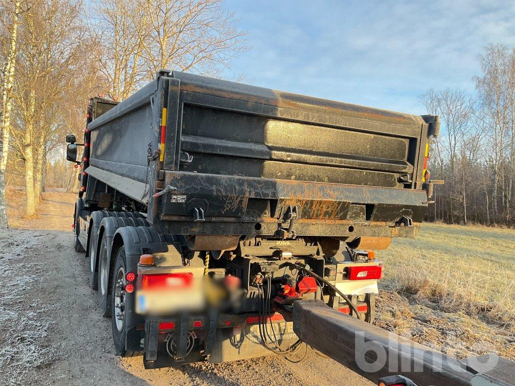 Camión multibasculante SCANIA R520LB8X4*4HNB