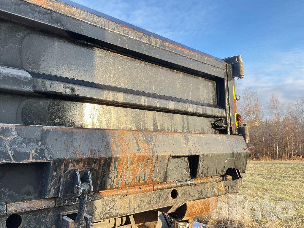 Camión multibasculante SCANIA R520LB8X4*4HNB