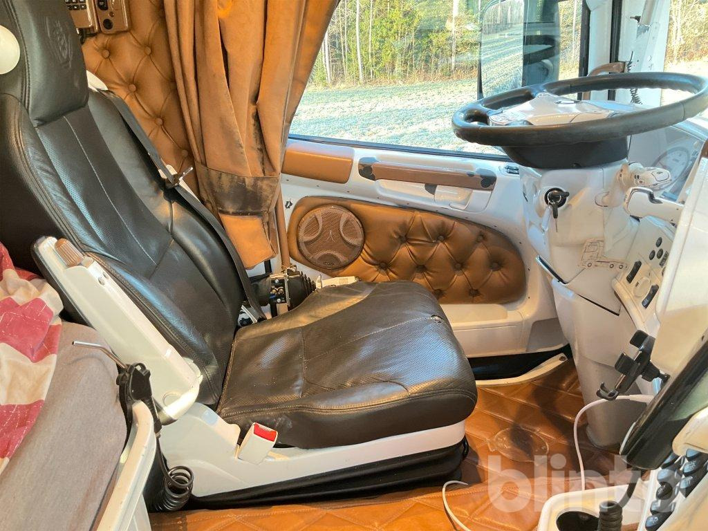 Camión multibasculante SCANIA R520LB8X4*4HNB