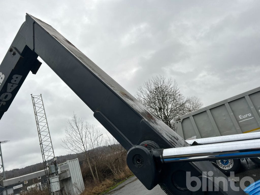 Camión multibasculante SCANIA R560LB 8X4*4 med JOAB 24T krok