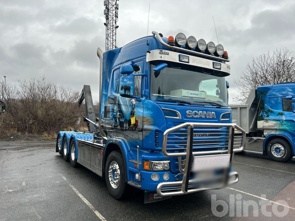 Camión multibasculante SCANIA R560LB 8X4*4 med JOAB 24T krok