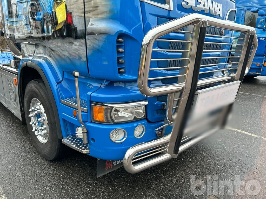 Camión multibasculante SCANIA R560LB 8X4*4 med JOAB 24T krok