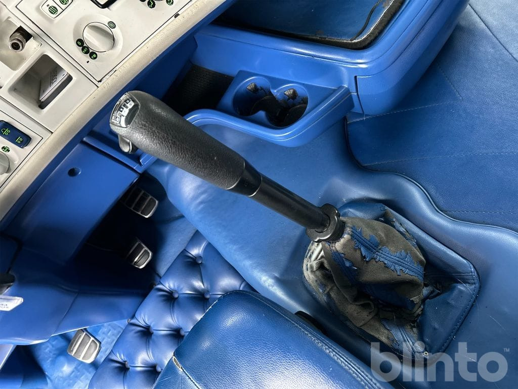 Camión multibasculante SCANIA R560LB 8X4*4 med JOAB 24T krok