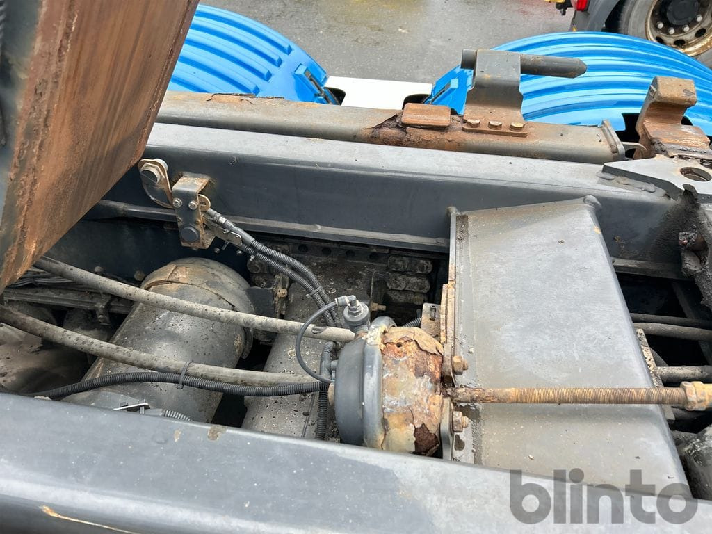 Camión multibasculante SCANIA R560LB 8X4*4 med JOAB 24T krok