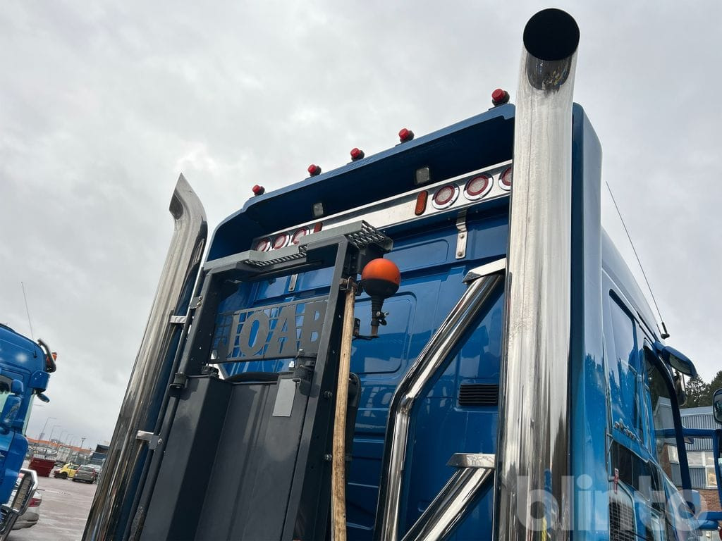 Camión multibasculante SCANIA R560LB 8X4*4 med JOAB 24T krok