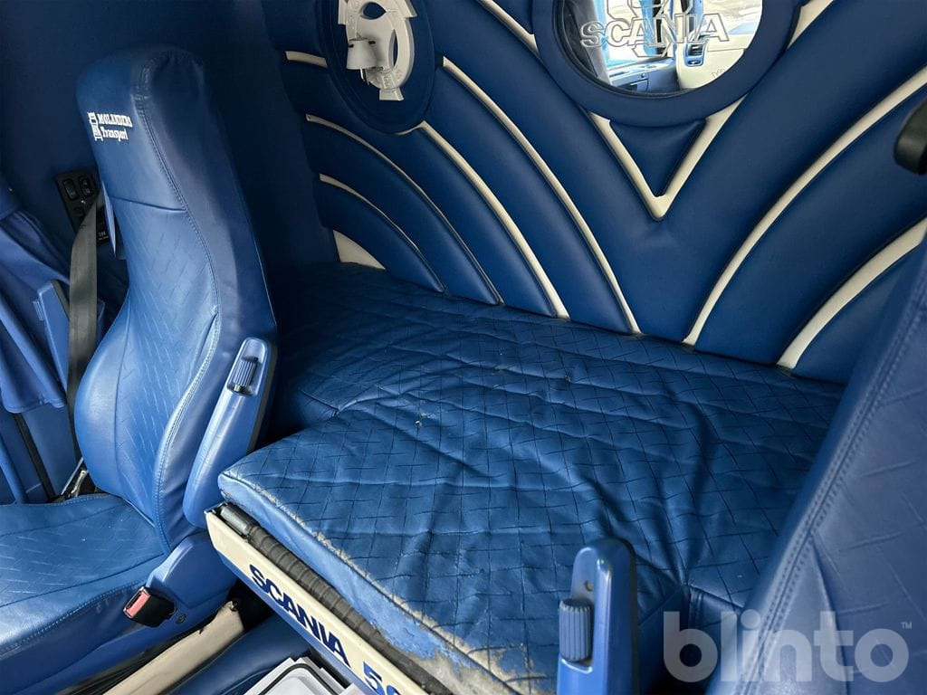 Camión multibasculante SCANIA R560LB 8X4*4 med JOAB 24T krok