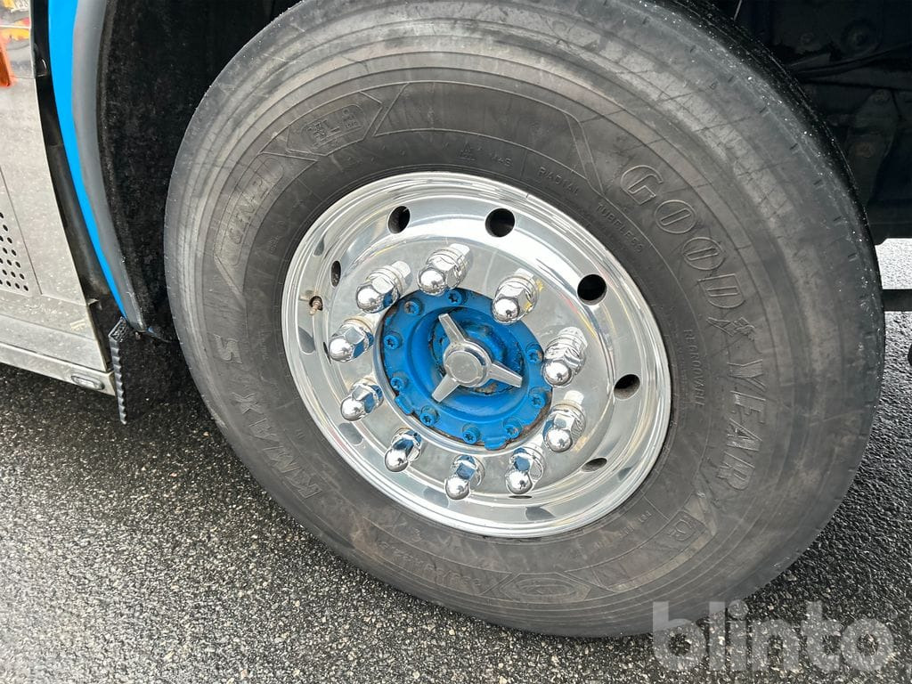 Camión multibasculante SCANIA R560LB 8X4*4 med JOAB 24T krok