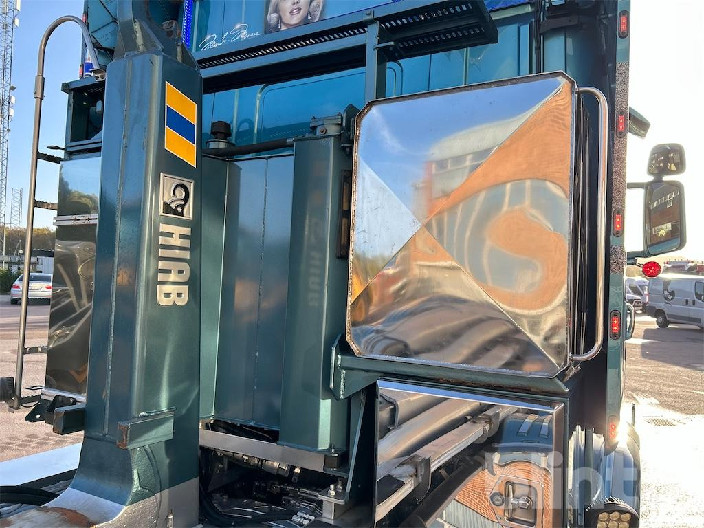 Camión multibasculante SCANIA R560LB 8X4 med HIAB 24T krok
