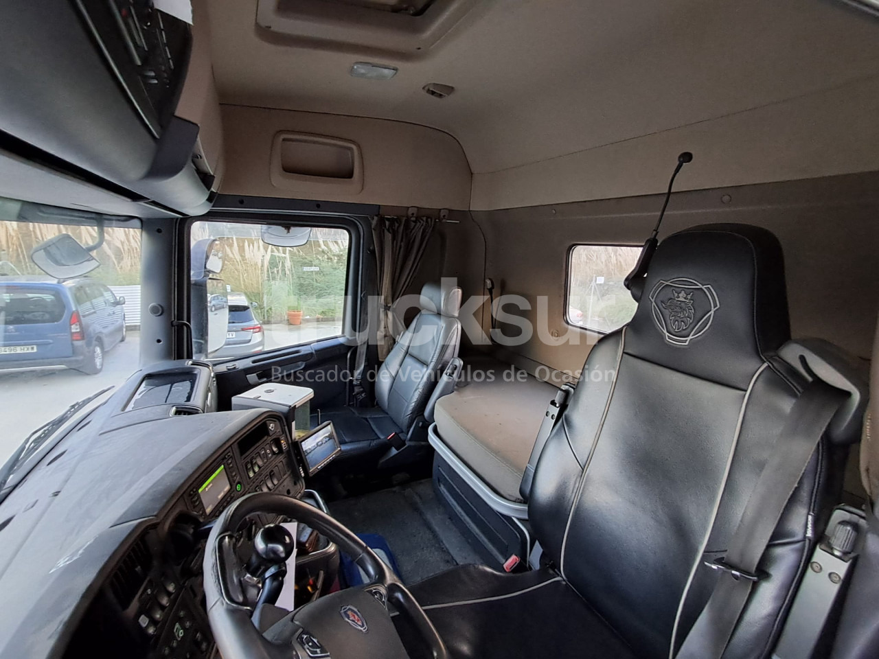 Camión multibasculante SCANIA R580.26 ejes 6x2*4