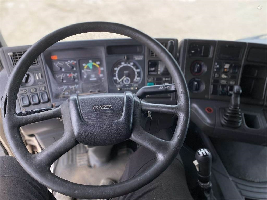Camión multibasculante Scania 124 G 400 , manual pump