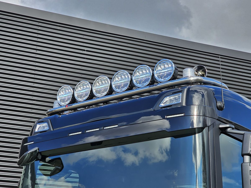 Camión multibasculante Scania 770S XT V8 / 8x2/*6 / VDL HOOKLIFT