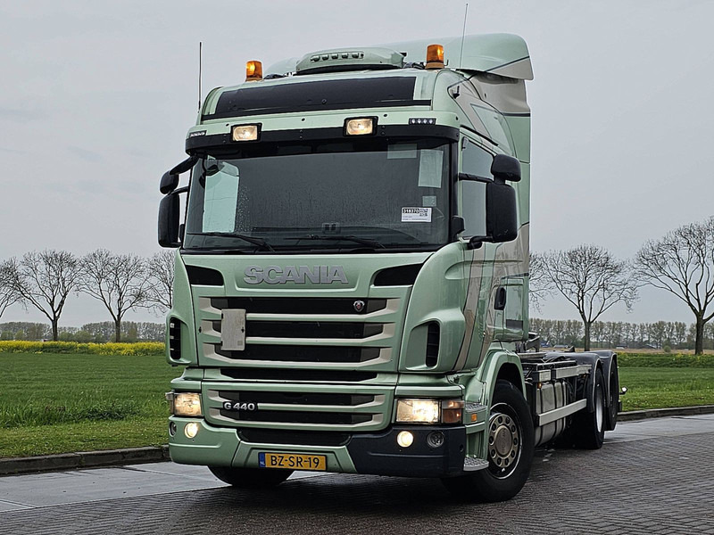Camión multibasculante Scania G440