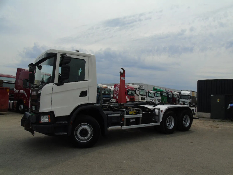 Camión multibasculante Scania G450 + 6X4 + RETARDER + EURO 6