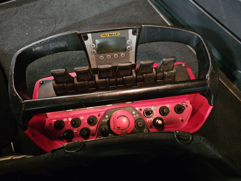 Camión multibasculante Scania G490 8x4*4 / PALFINGER CRANE + HOOKLIFT