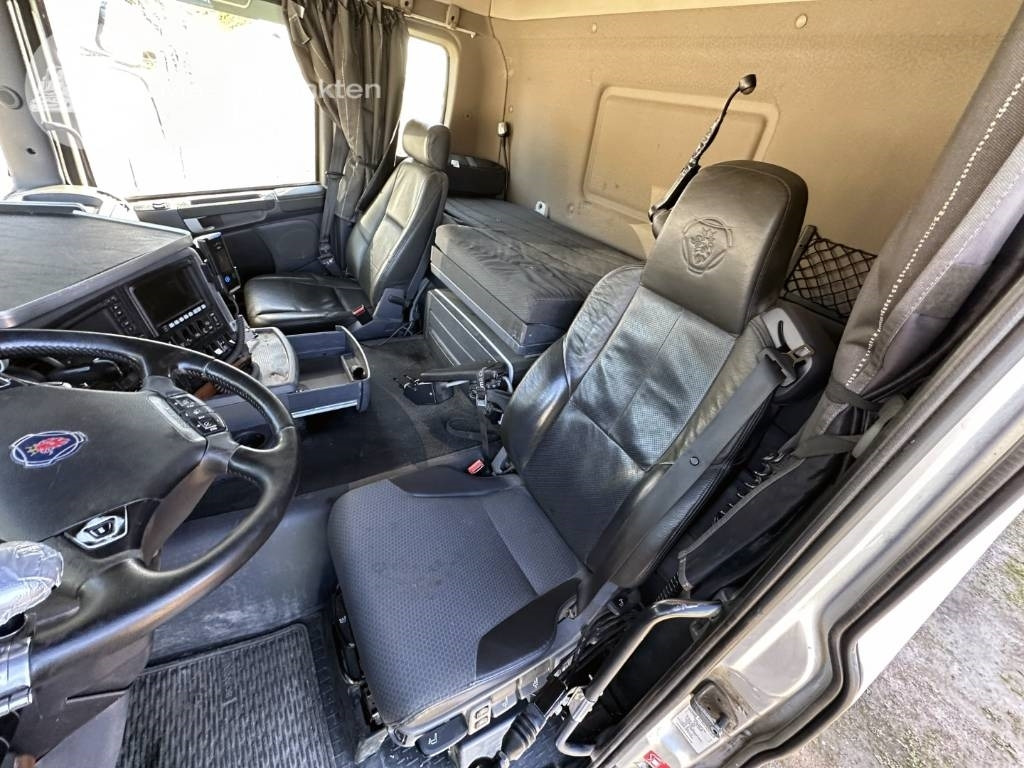 Camión multibasculante Scania G 490