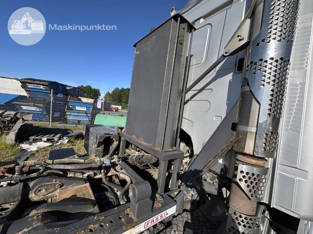 Camión multibasculante Scania G 490