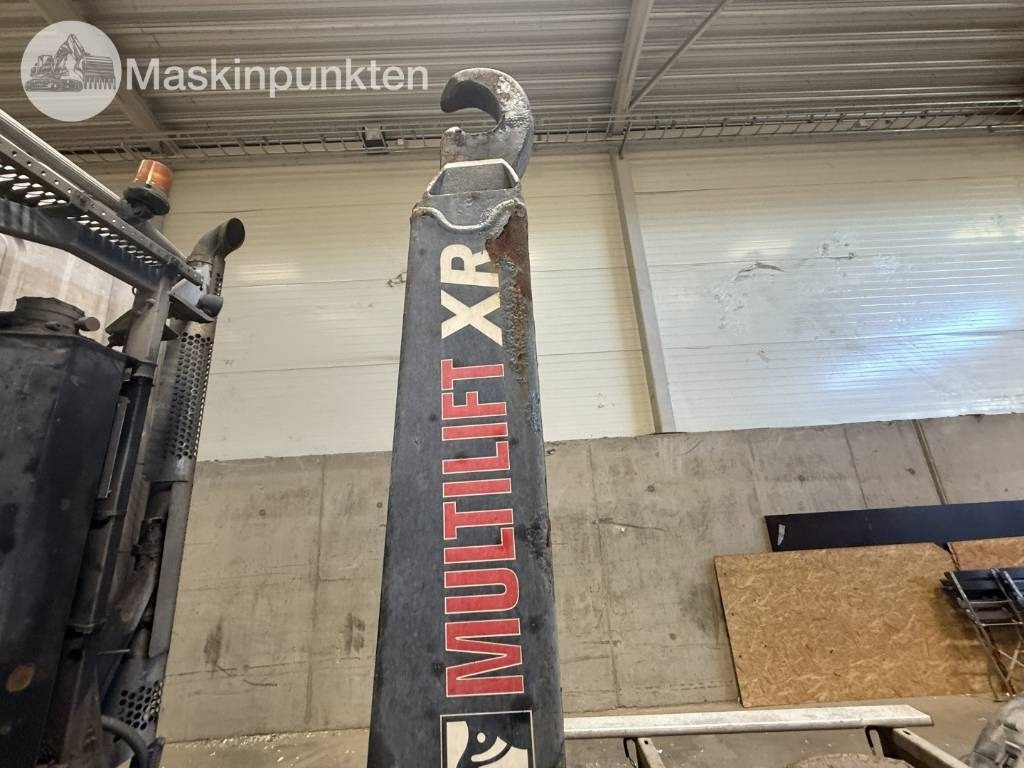 Camión multibasculante Scania Lastväxlare