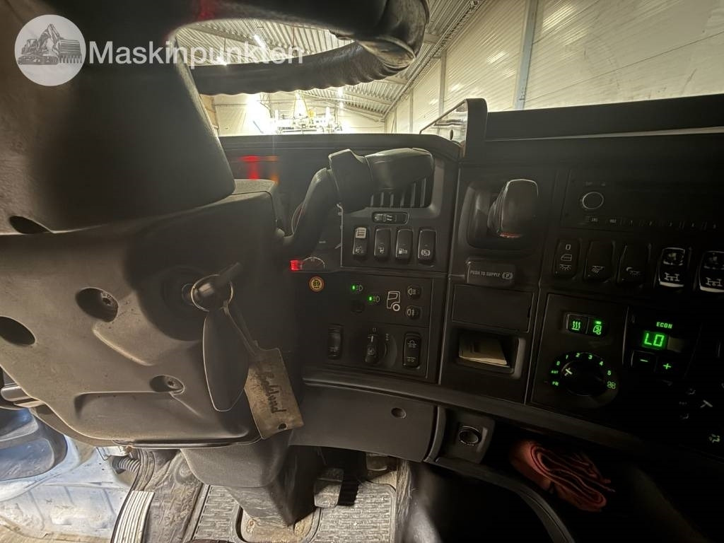 Camión multibasculante Scania Lastväxlare