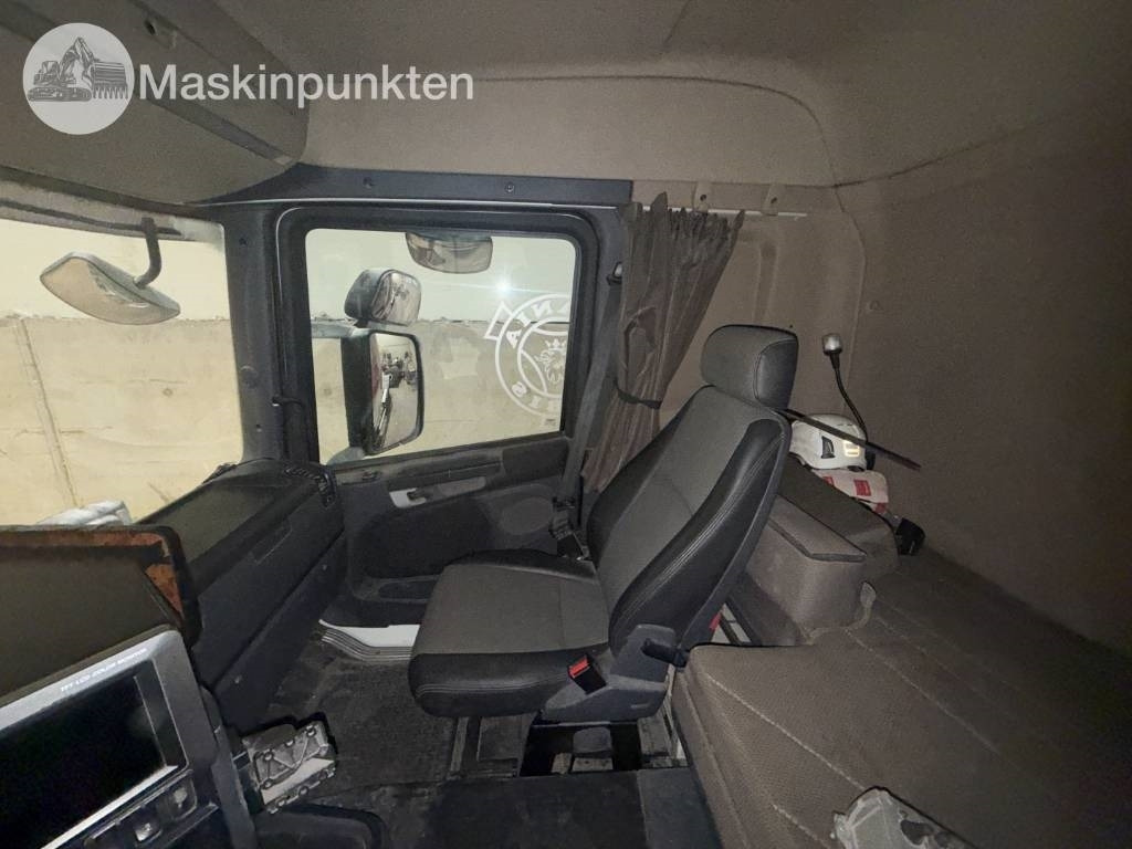 Camión multibasculante Scania Lastväxlare