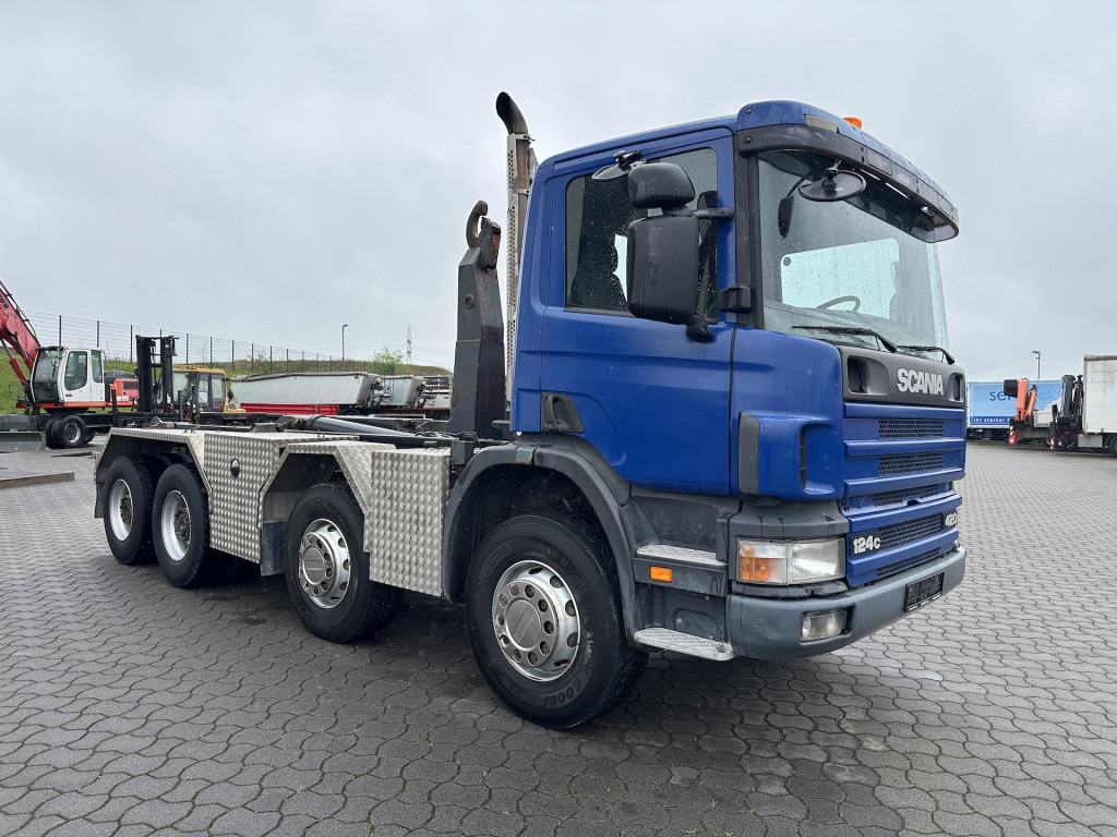 Camión multibasculante Scania P124 420 8x4  Multilift 26 t | Retarder