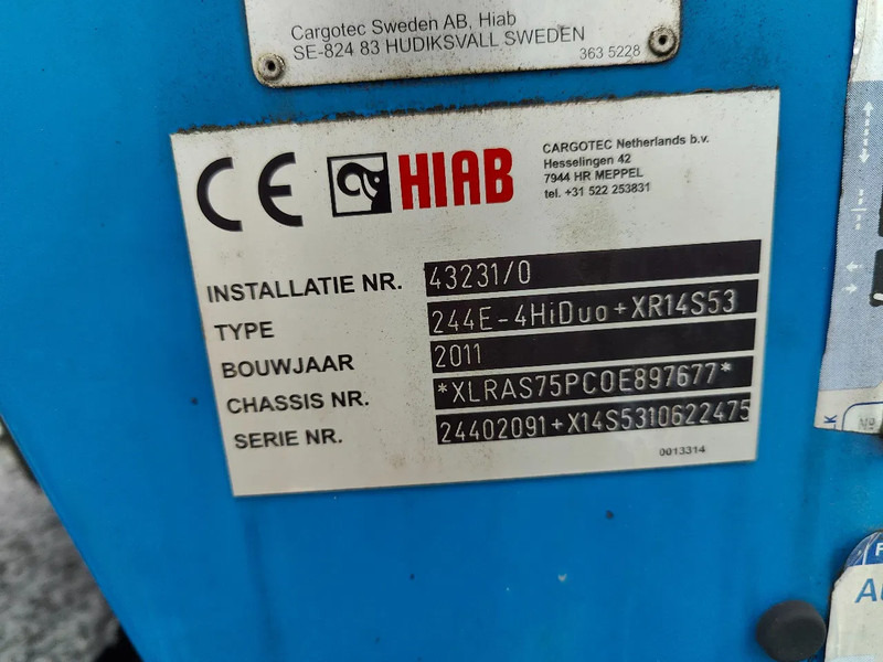 Camión multibasculante Scania P360 8x2 Tridem container Crane HIAB 244