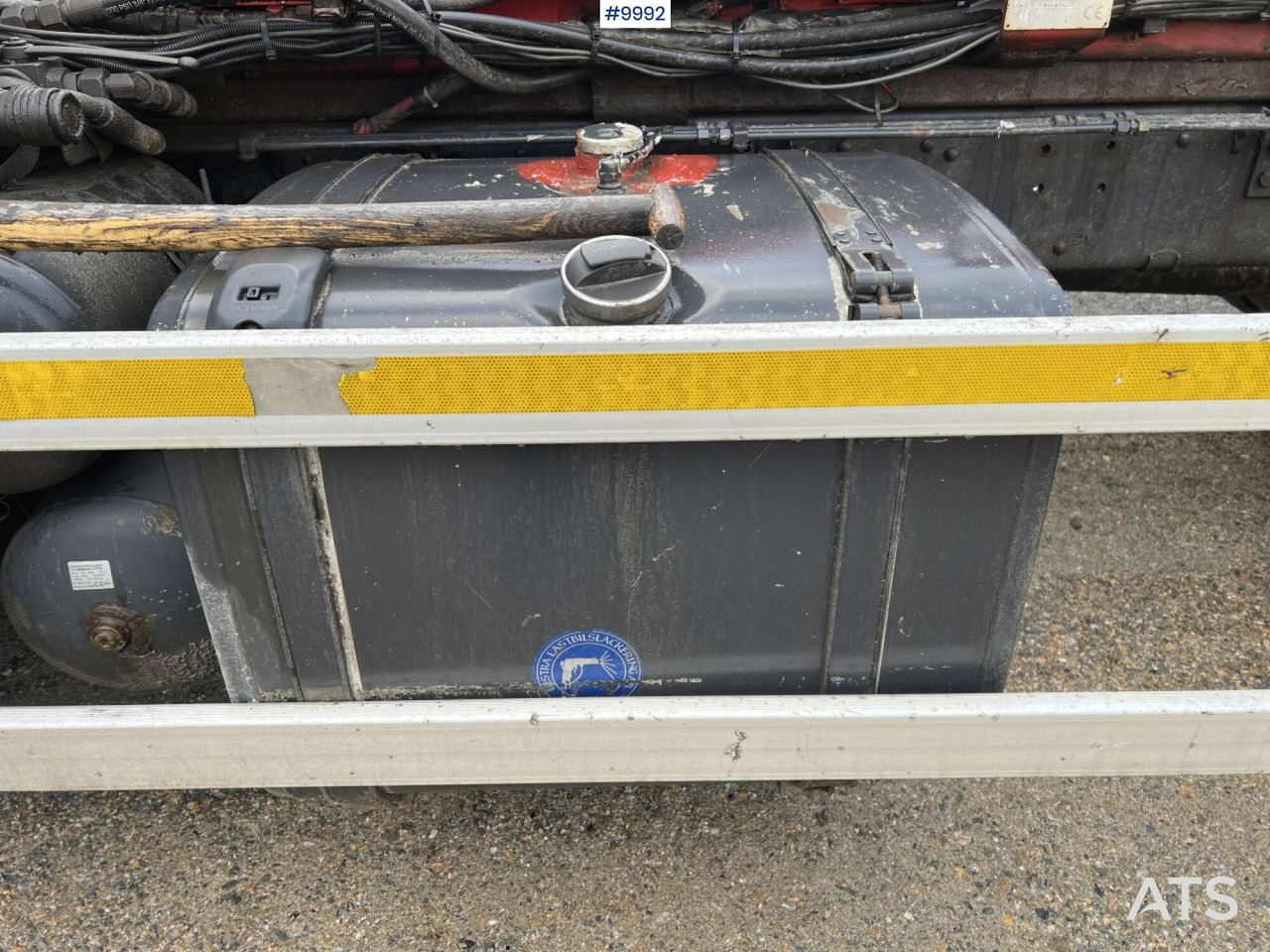 Camión multibasculante Scania P380 Hook truck