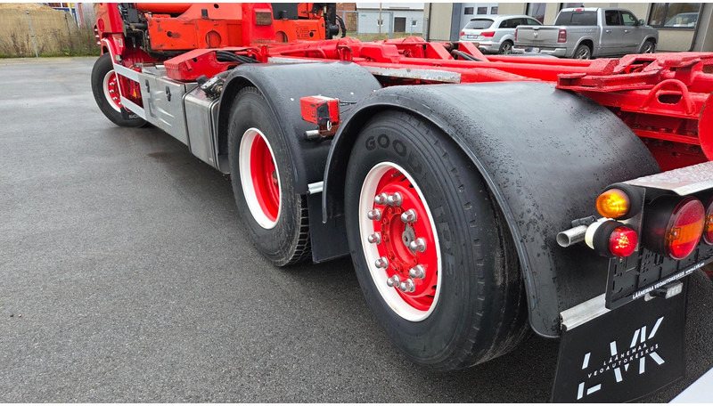 Camión multibasculante Scania P400 6X2*4 Palfinger PK26002