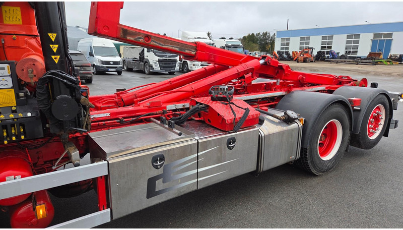 Camión multibasculante Scania P400 6X2*4 Palfinger PK26002