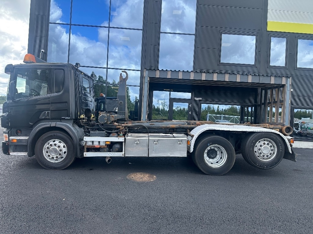 Camión multibasculante Scania P420 6x2*4