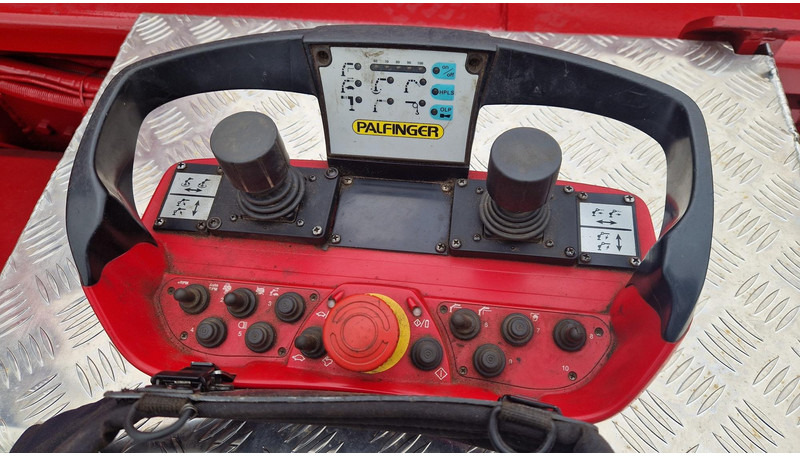 Camión multibasculante Scania R500 8X4 Epsilon E250Z95