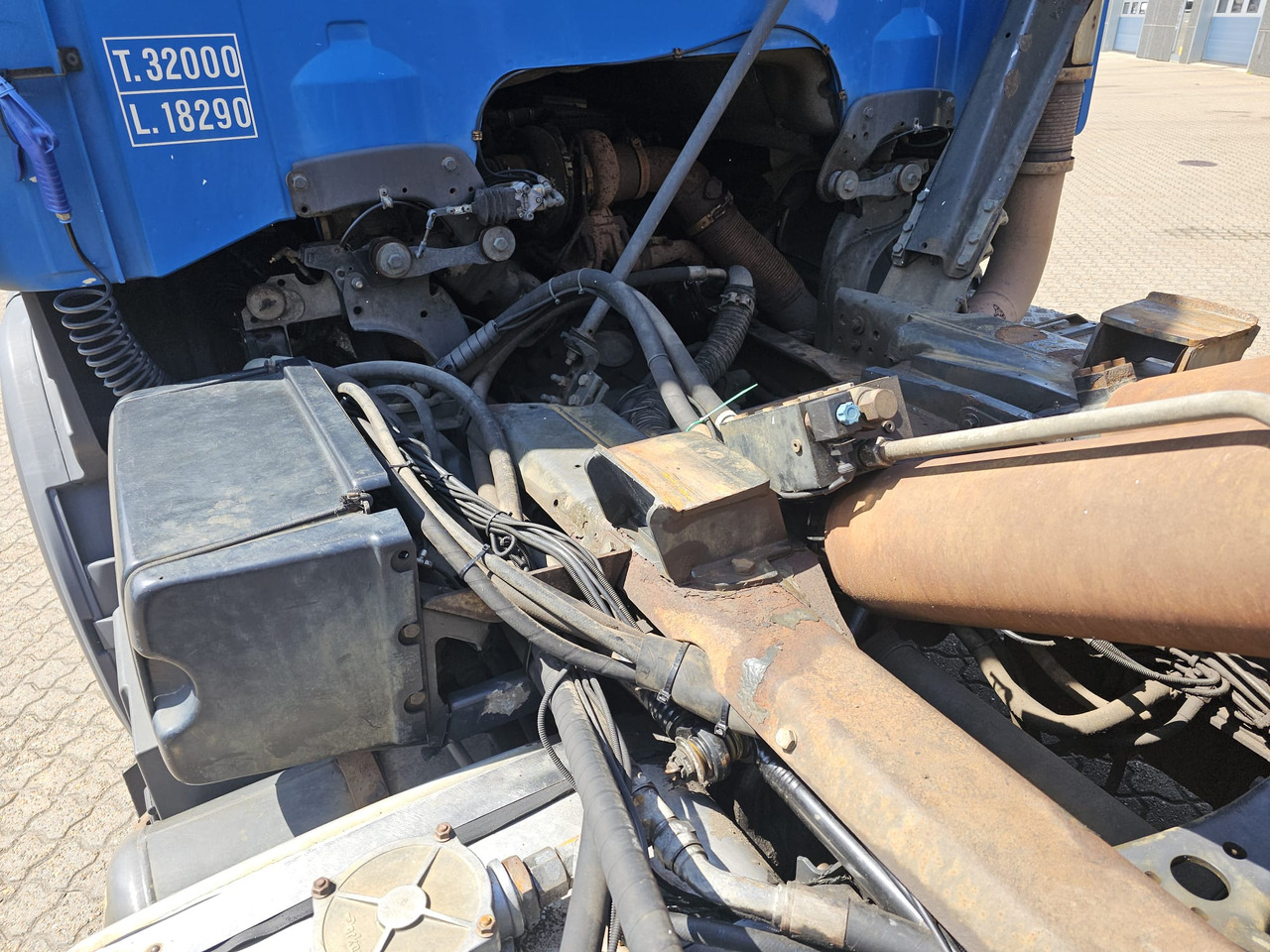 Camión multibasculante Scania R560