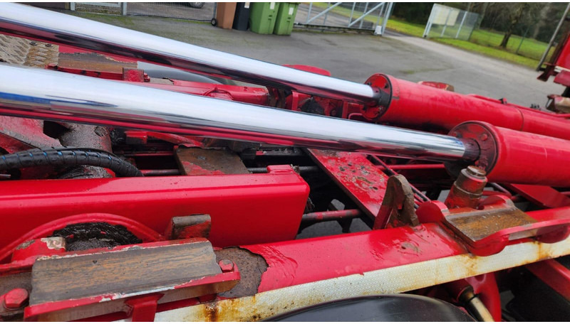 Camión multibasculante Scania R560 LB6X2HSZ - FULL STEEL