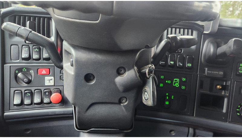 Camión multibasculante Scania R560 LB6X2HSZ - FULL STEEL