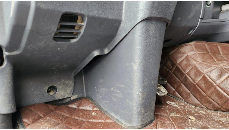 Camión multibasculante Scania R560 LB6X2HSZ - FULL STEEL