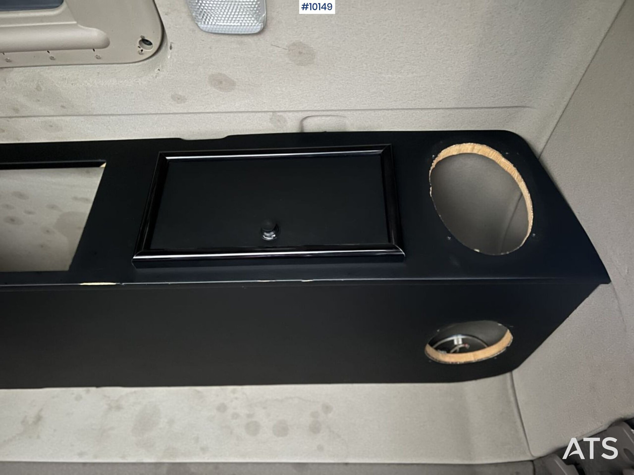 Camión multibasculante Scania R560 Tridem Hooklift Truck