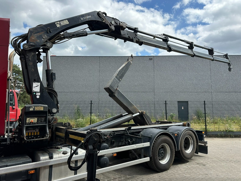 Camión multibasculante Scania R580 6X2 V8 HOOKLIFT + CRANE HIAB 211 E-4 HIPRO - ROTATOR - RETARDER - RADIO - NL TRUCK