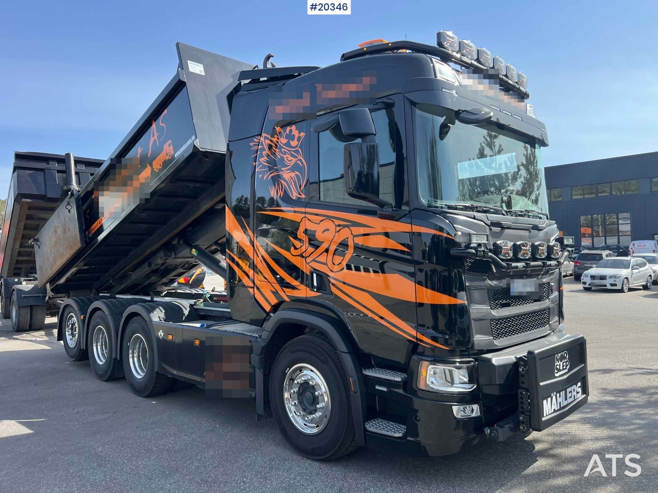 Camión multibasculante Scania R590
