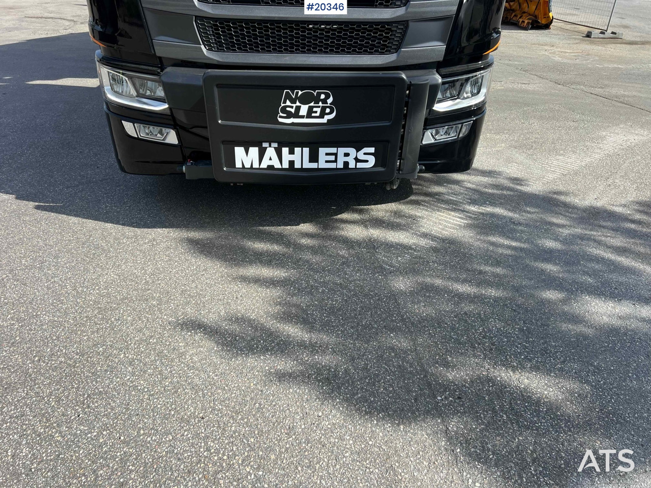 Camión multibasculante Scania R590