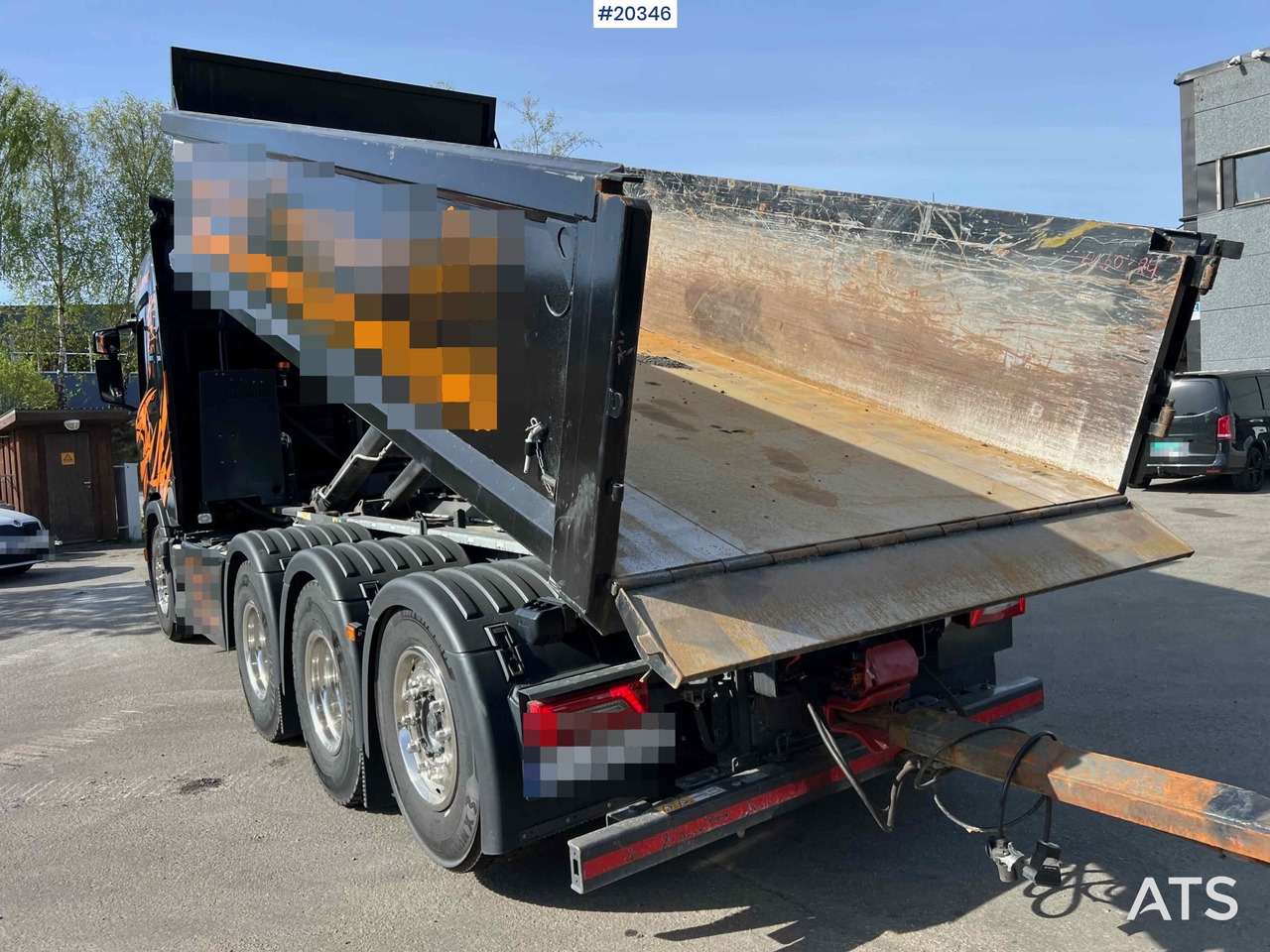 Camión multibasculante Scania R590