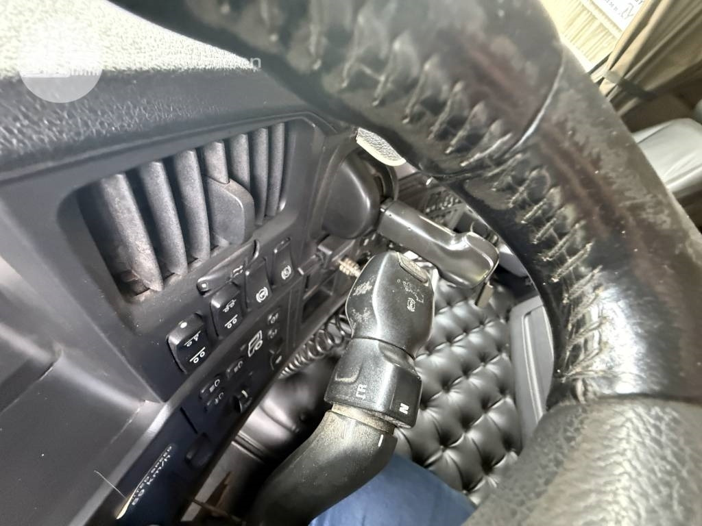 Camión multibasculante Scania R 520 LB