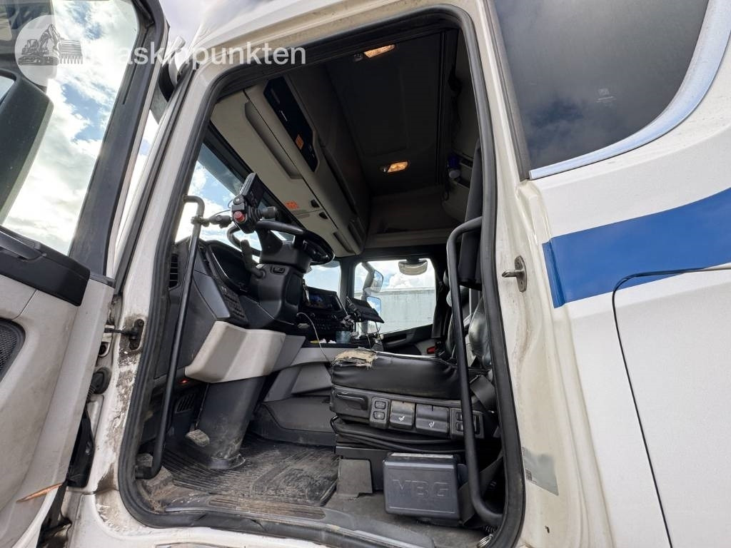 Camión multibasculante Scania R 580 EKIPAGE