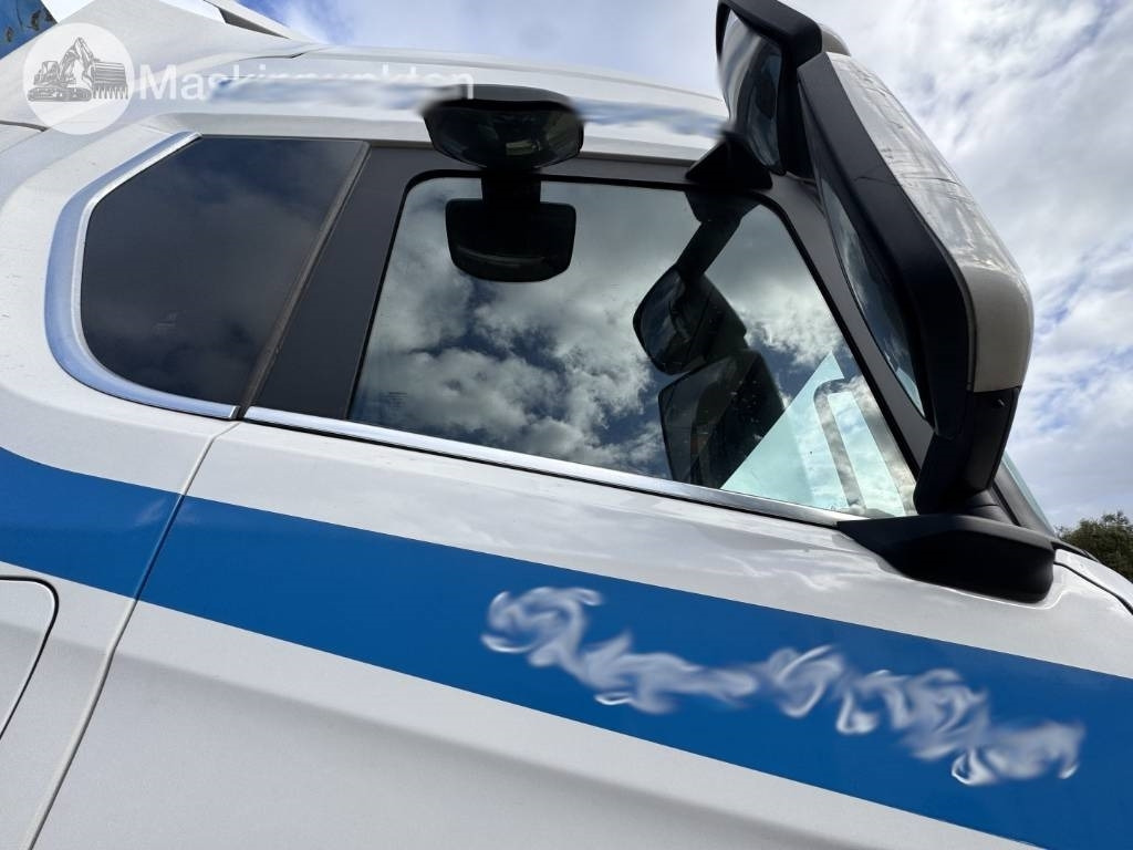 Camión multibasculante Scania R 580 EKIPAGE