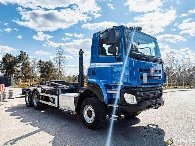 Camión multibasculante Tatra T158 PHOENIX 6x6 Euro 6