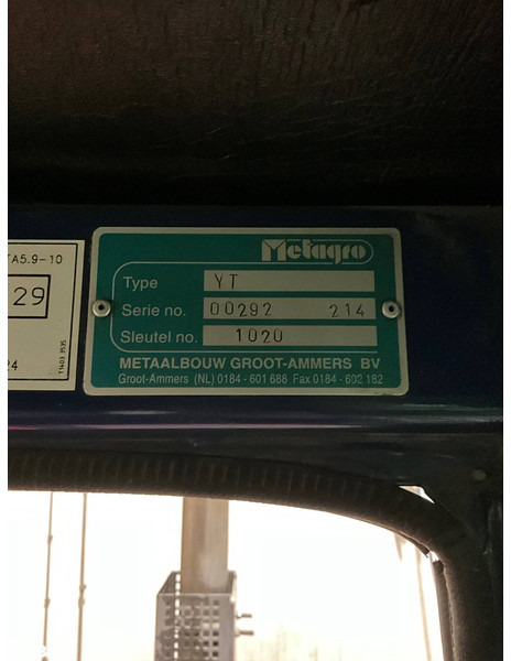 Camión multibasculante Terberg YT180 VDL 25 Ton haakarmsysteem