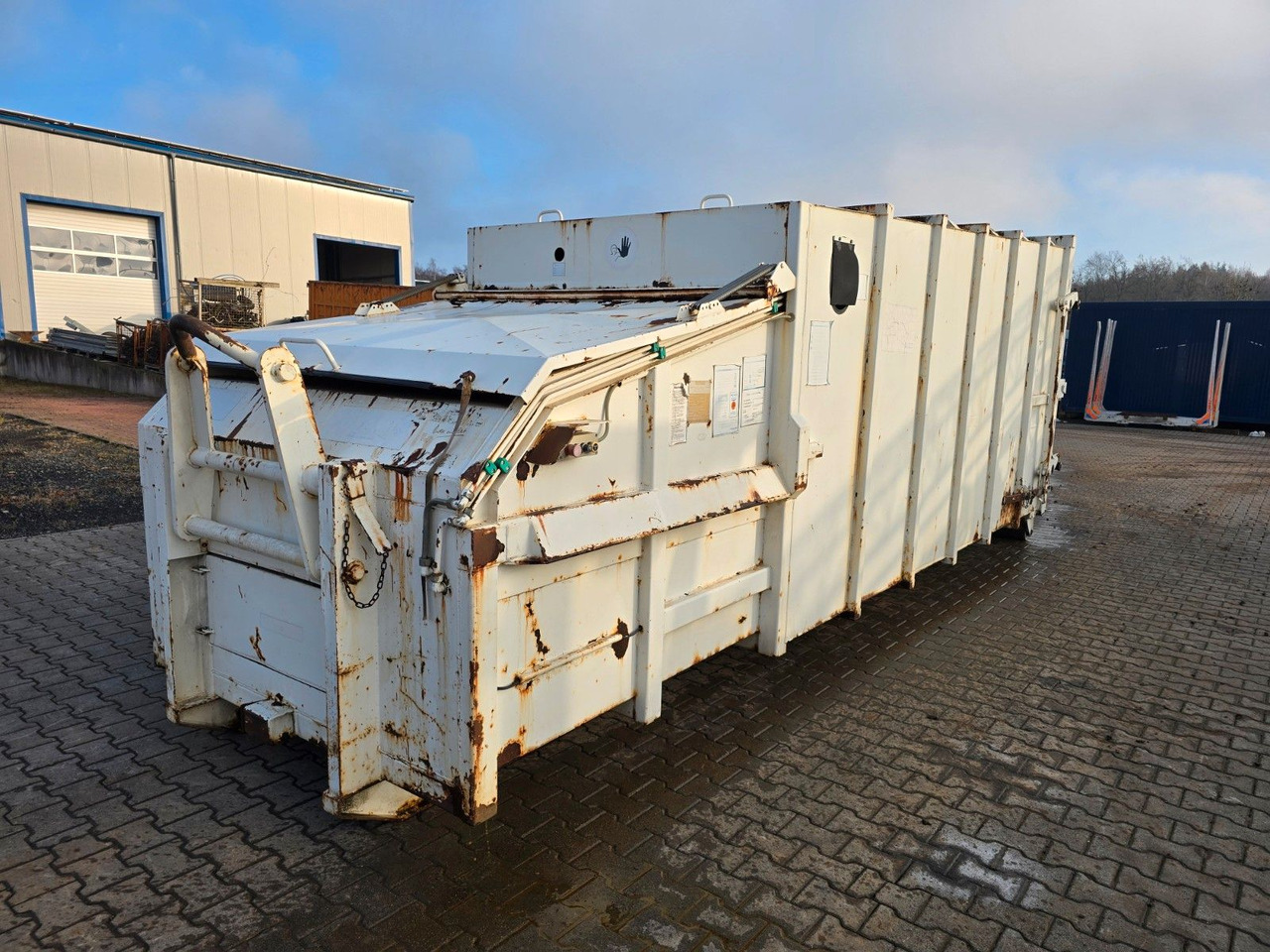 Camión multibasculante Tollense Presscontainer Presse Abrollcontainer