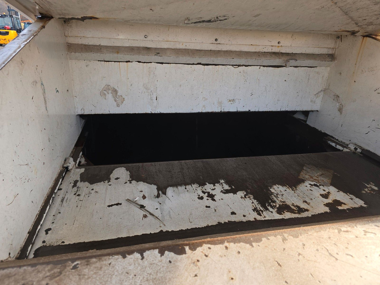 Camión multibasculante Tollense Presscontainer Presse Abrollcontainer